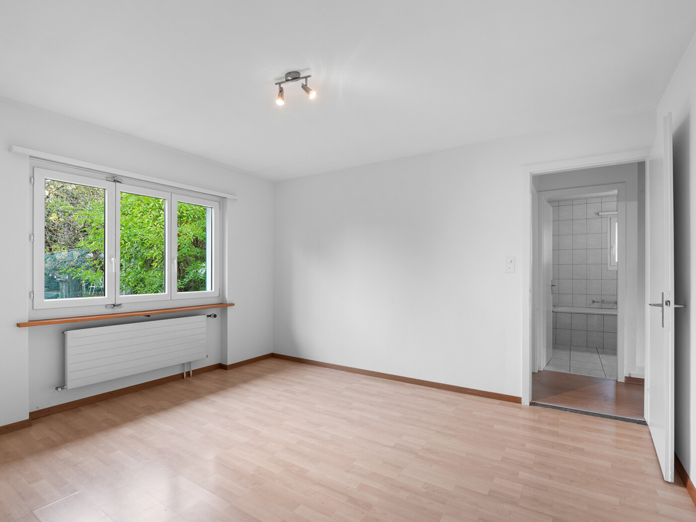 12.781 Haus Hirsächerstrasse 5_Wettswil_06.10.2024_NSH