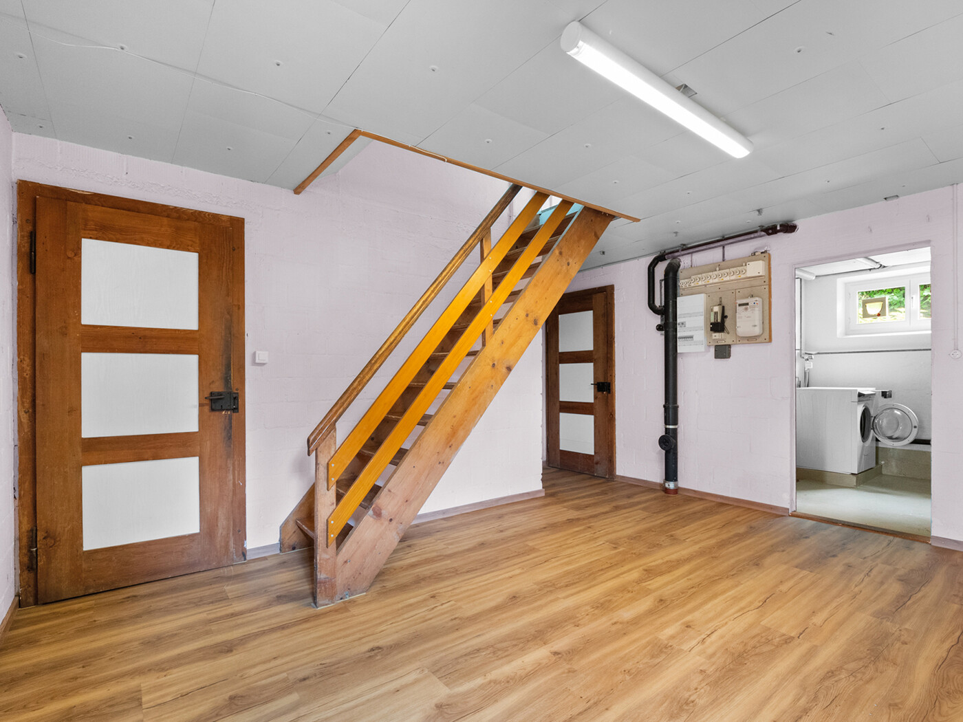 15.820 UG Haus Hirsächerstrasse 5_Wettswil_06.10.2024_NSH