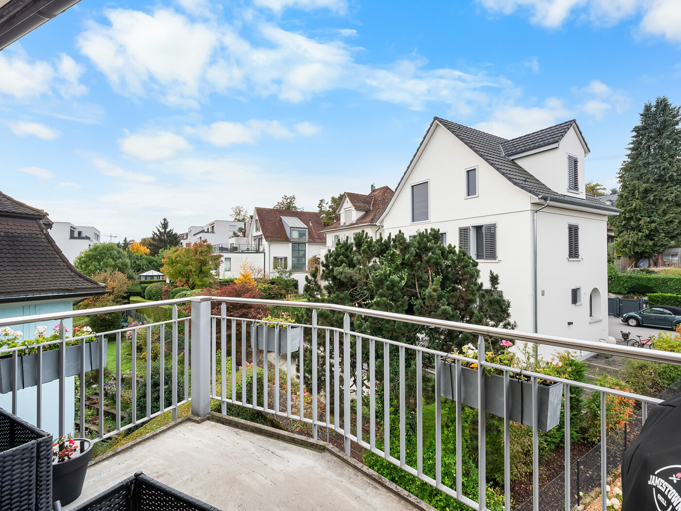 09.006 Mehrfamilien-Haus Rüschlikon 10.2024_NSH