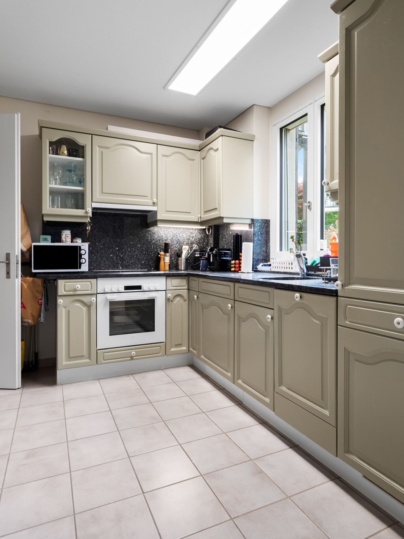 22.175 Mehrfamilien-Haus Rüschlikon 10.2024_NSH