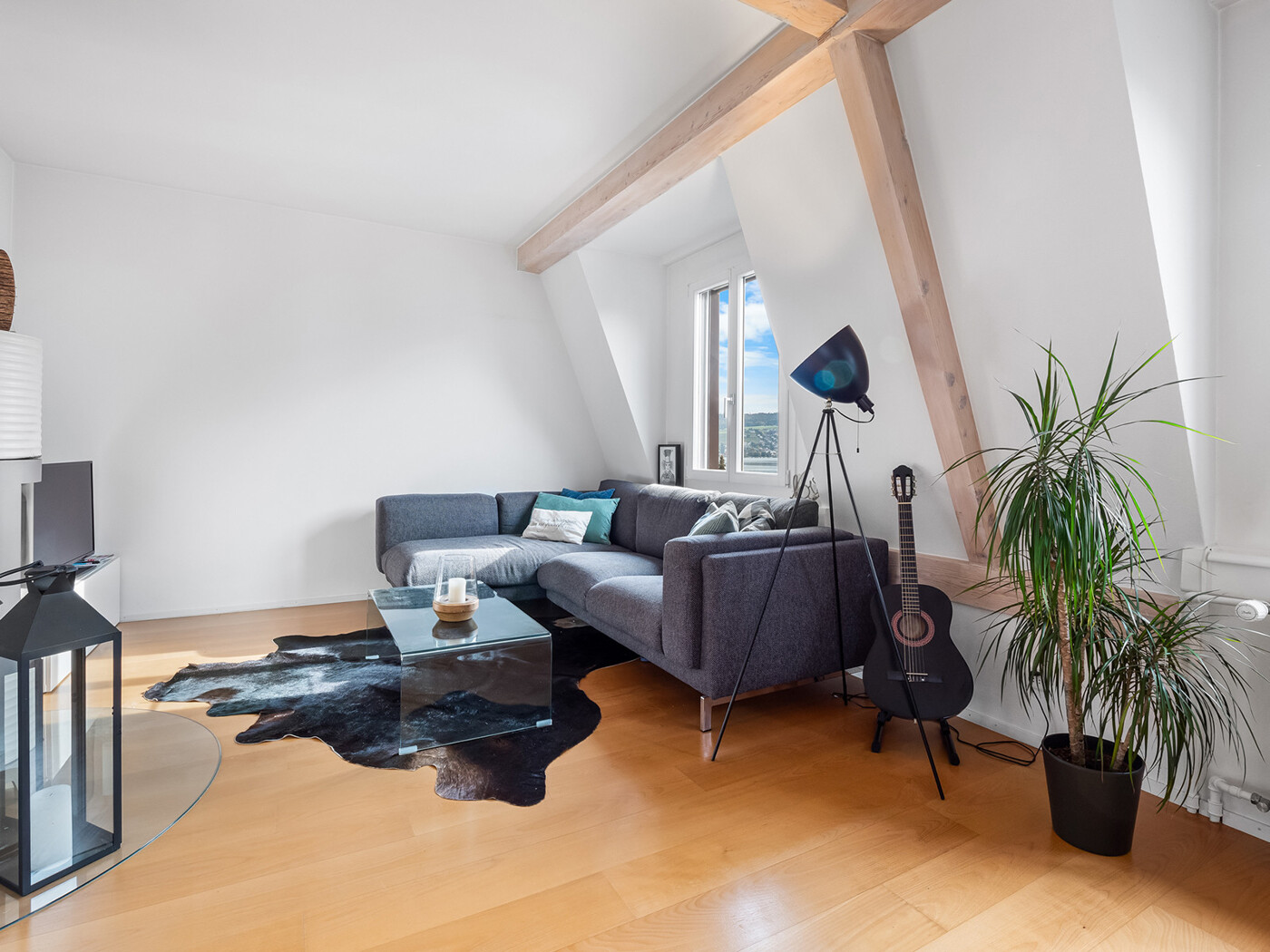 07.985 Mehrfamilien-Haus Rüschlikon 10.2024_NSH