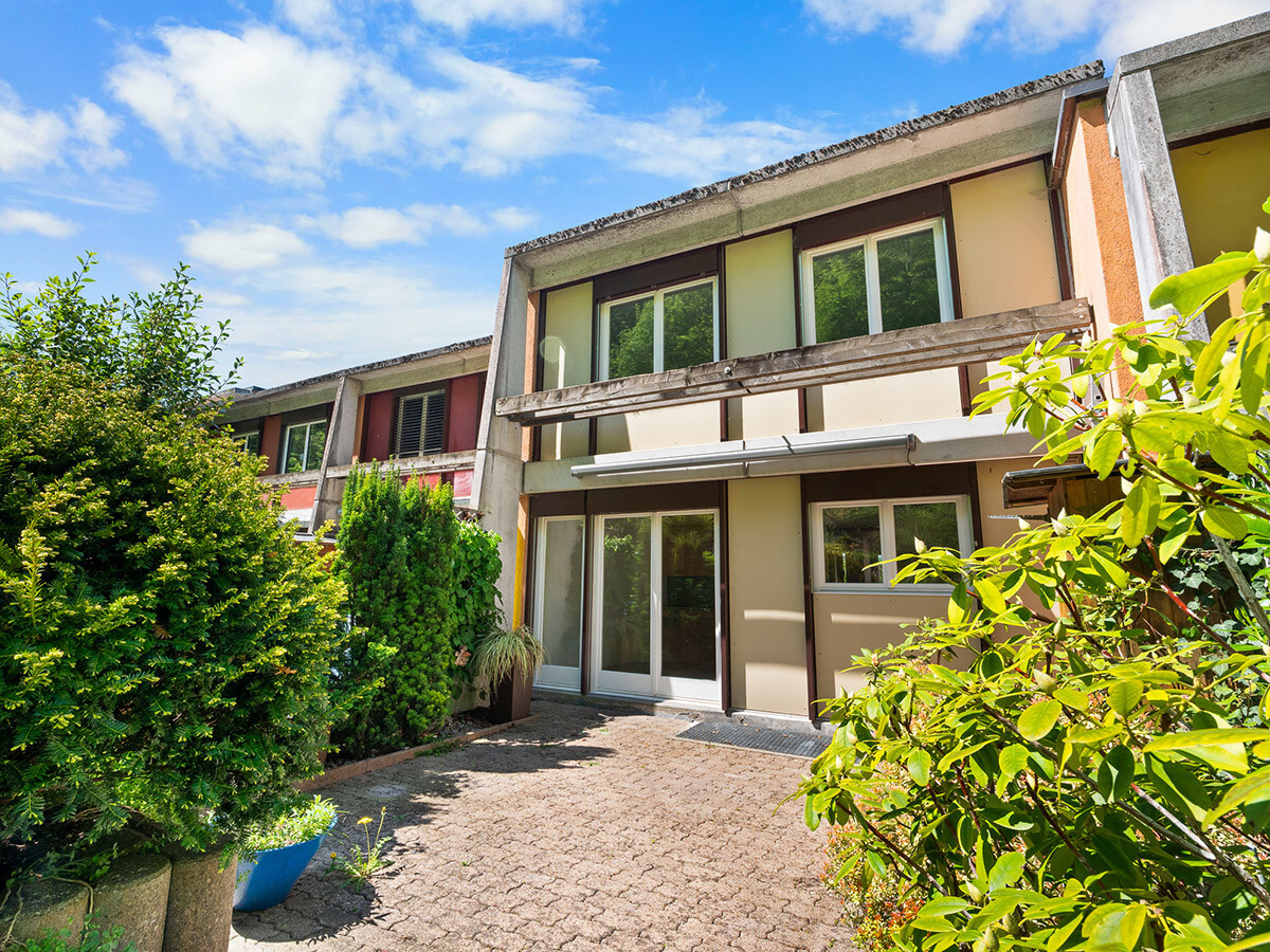 10.321 Hinten aussen Haus Bruggenmatte_NSH