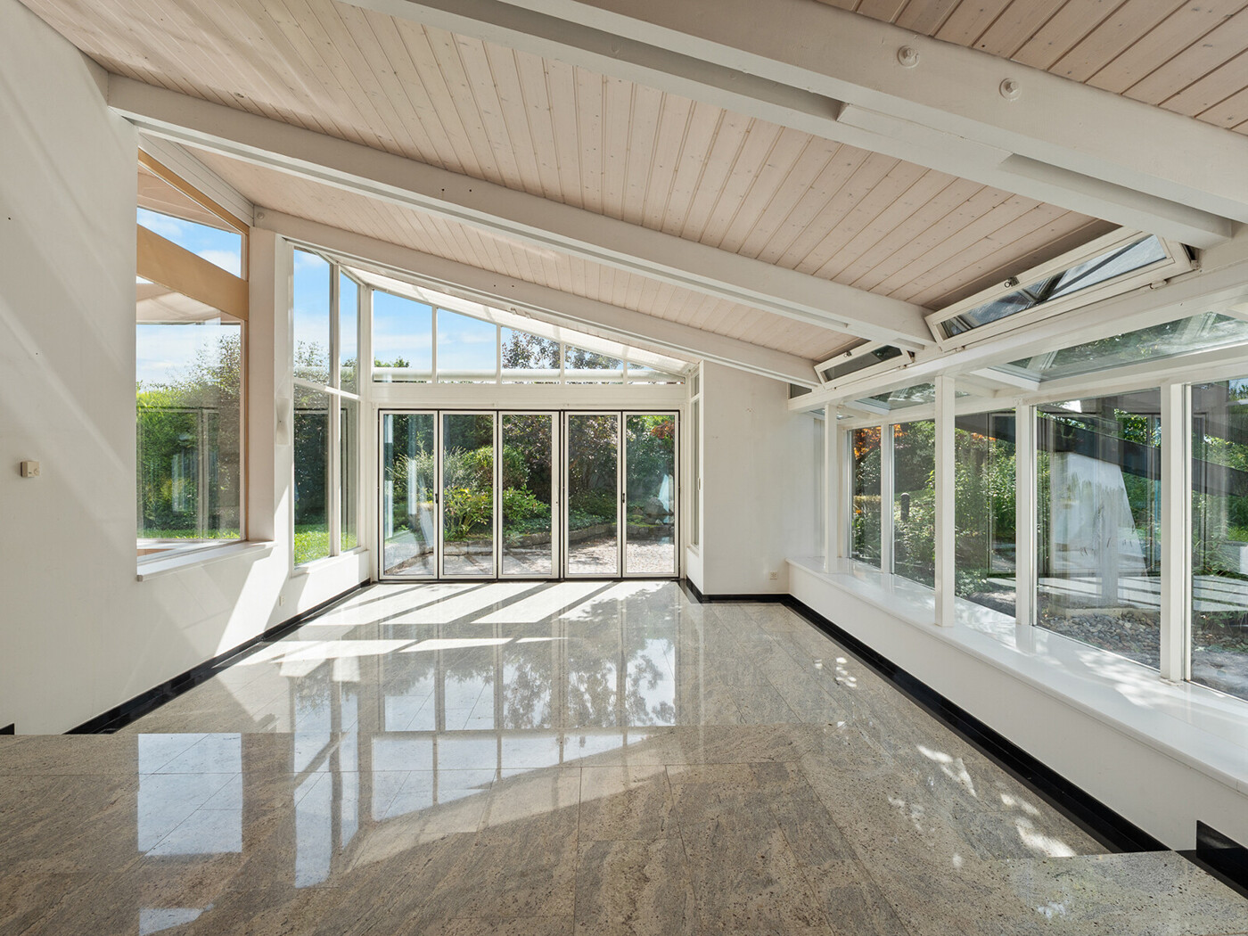 11.901_Haus Oetwil 09.2025_NSH