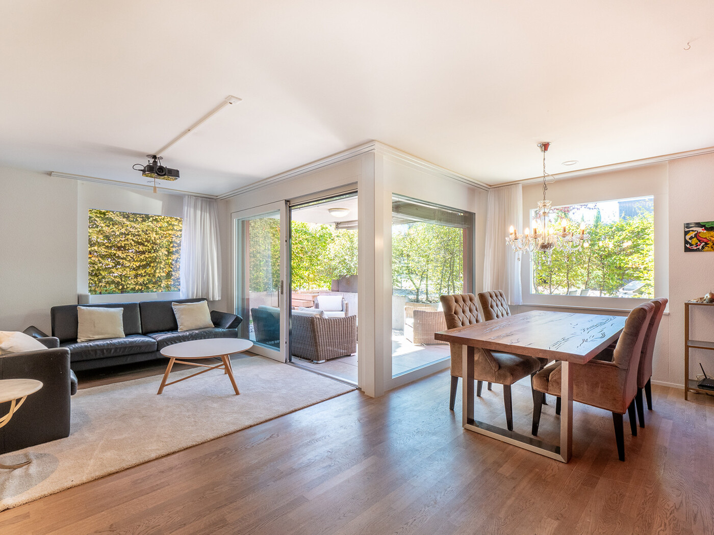 05.668_Wohnbereich_Reihenhaus_Huettikon