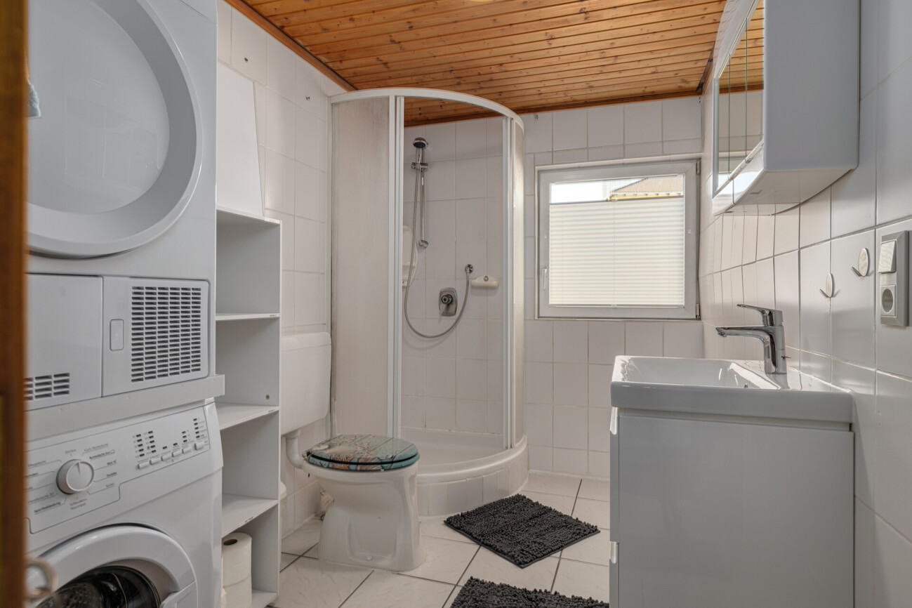 Immobilie 19 Bad im 1.OG