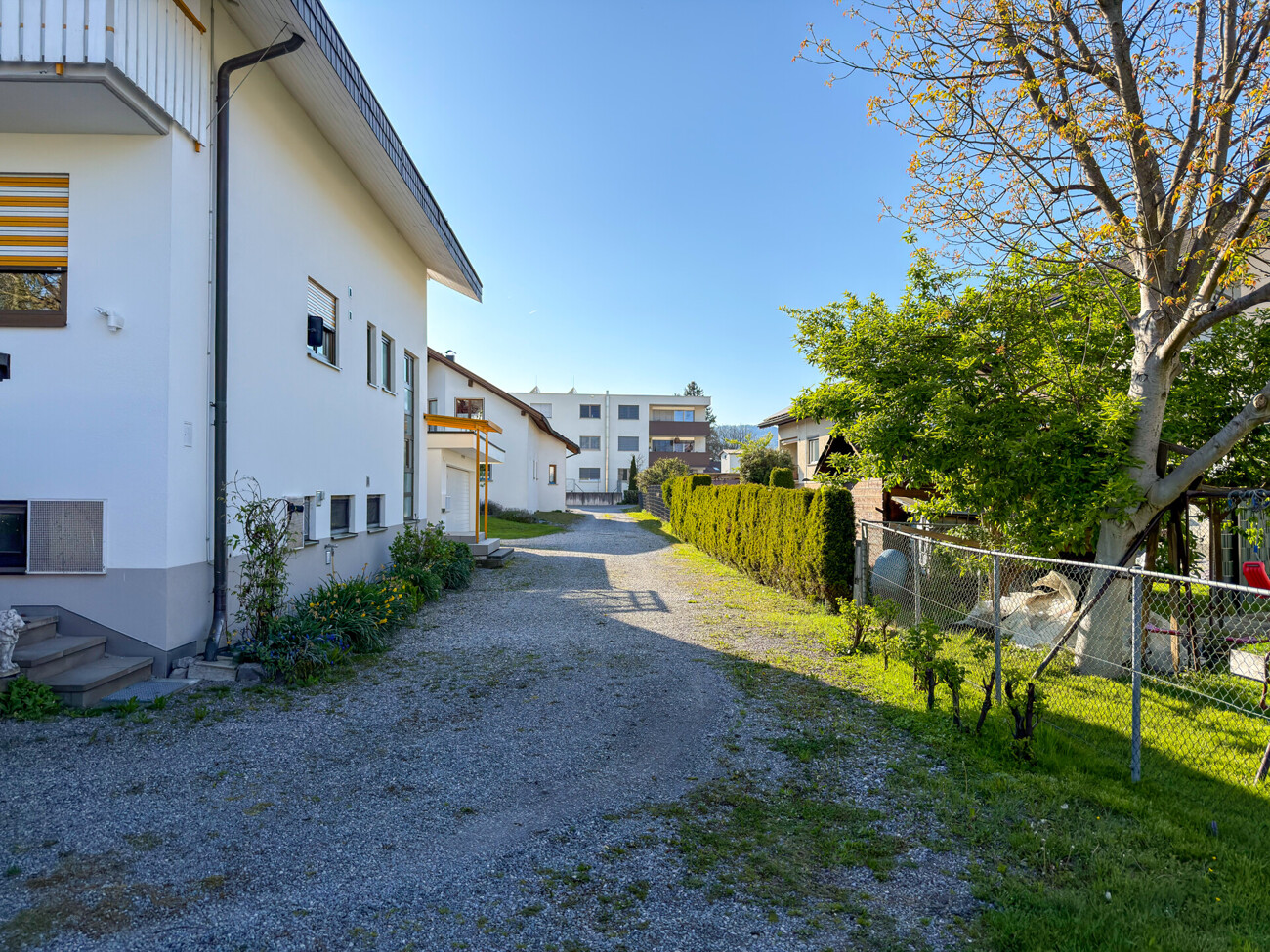Zufahrtsstraße
