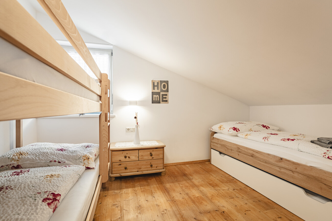 Zimmer Apartment 4