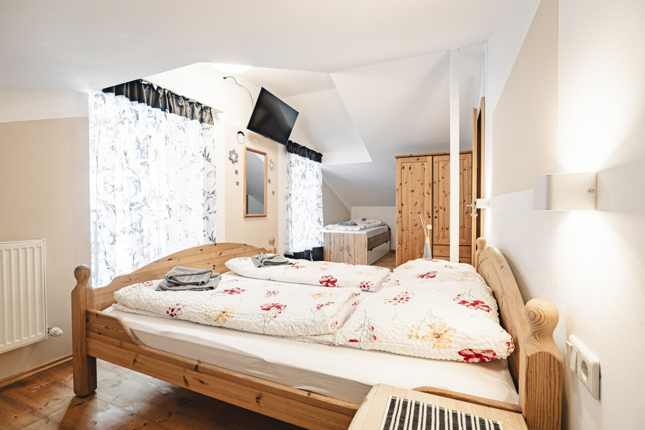 Zimmer Apartment 4
