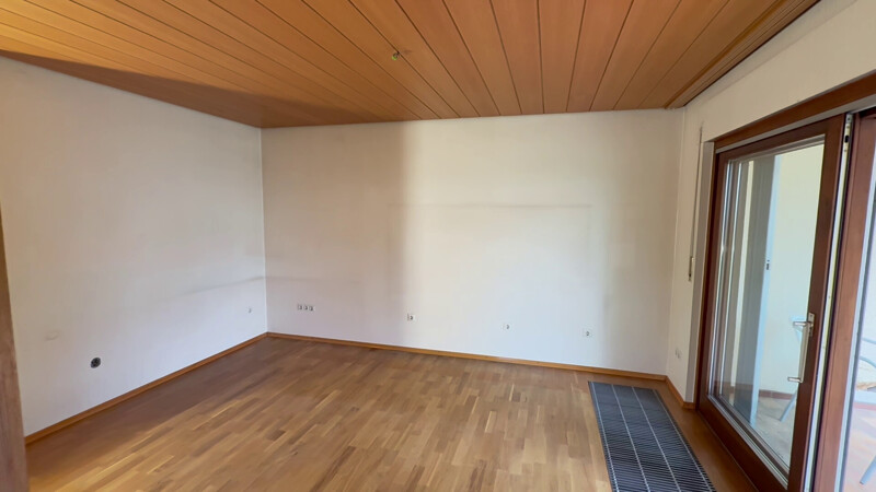 Frei: Schönes EFH mit 224 m² und 6,5 Zi.: Top für Familien und Pendler nach Stuttgart oder Karlsruhe