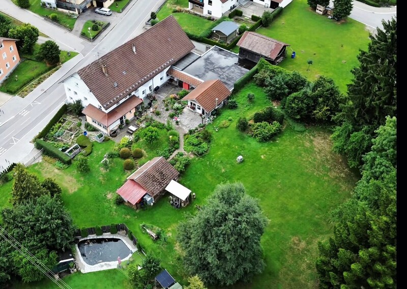 Exklusives Grundstück (ca. 2003 QM) in Wolfegg, Landkreis Ravensburg, mit attraktivem Bauvorbescheid