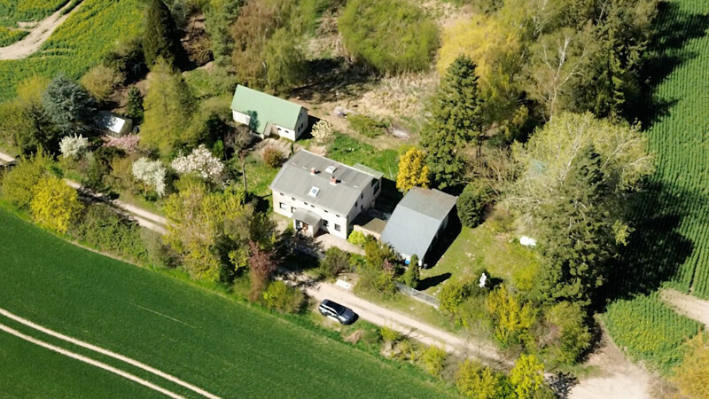 Landhaus kaufen im Landkreis Rostock – Landensemble mit zwei Wohnhäusern auf 6775 m² in Klein Belitz