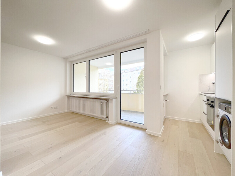 Großer heller Wohnraum