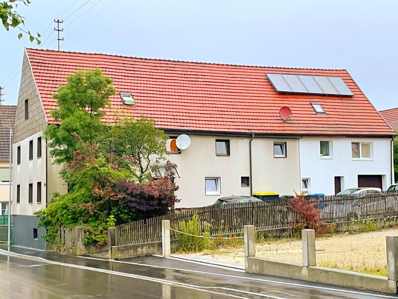 Weitere Außenansicht