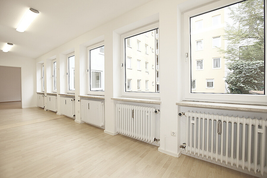 Hell, ruhig, frei einteilbar