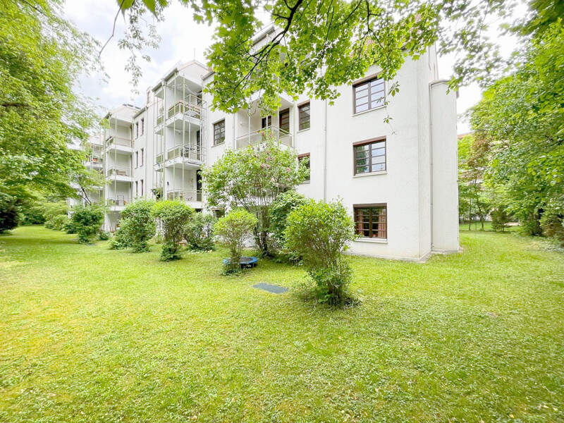 Wohnhaus mitten im Grünen