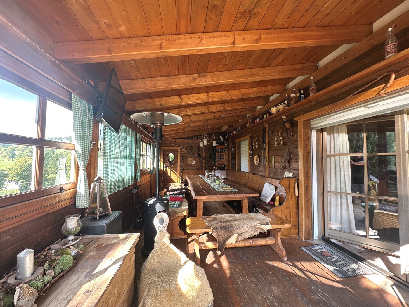 1520-Partyraum