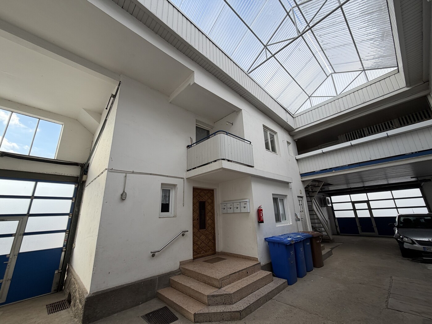 3152-Zugang zum Altbau