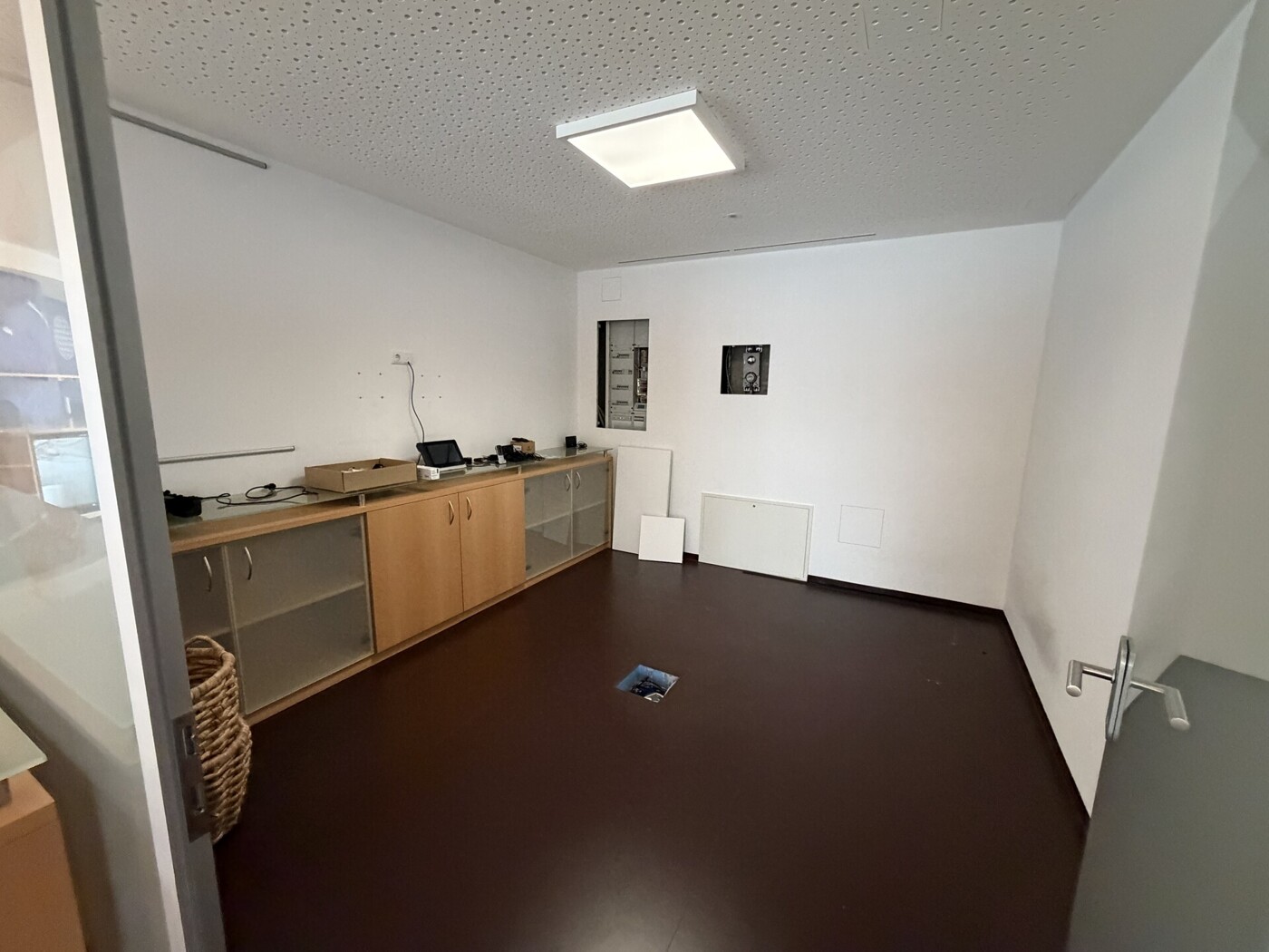 5182-Büro-Behandlung