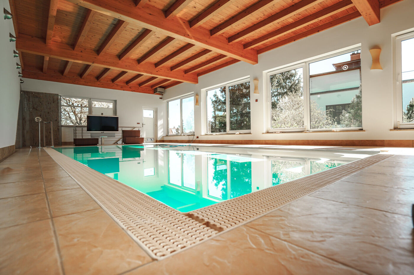Blick in das Schwimmbad