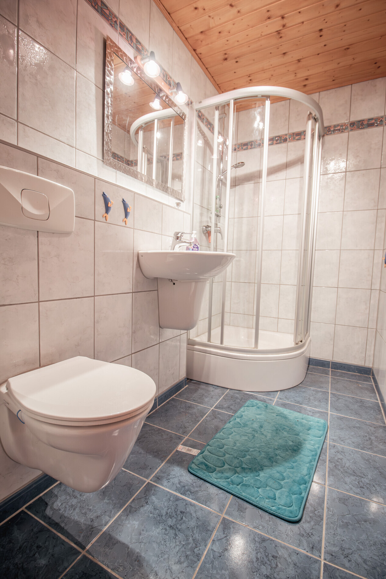 OG-Kinderzimmer eigenes Badezimmer