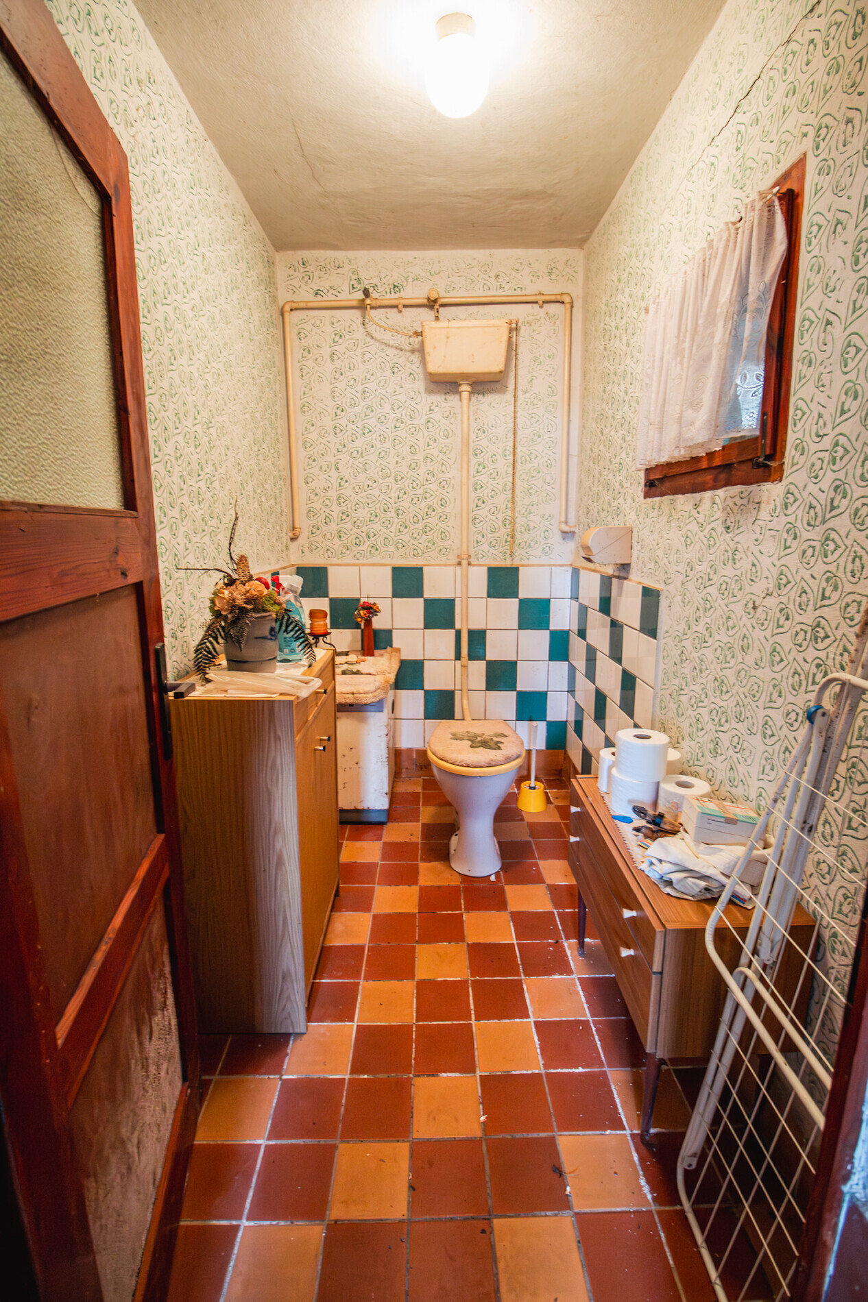 EG-WC