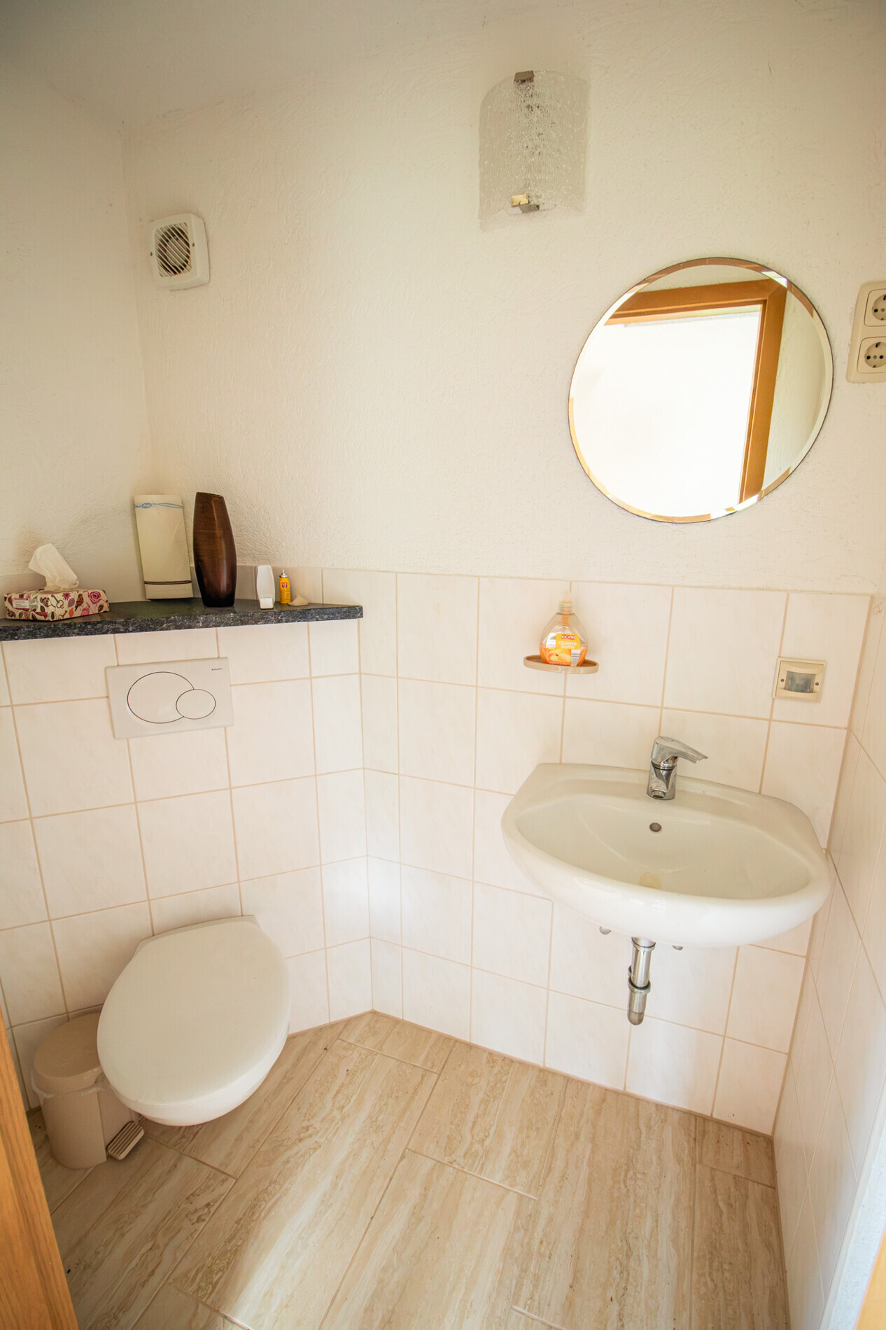 Nebengebäude - WC