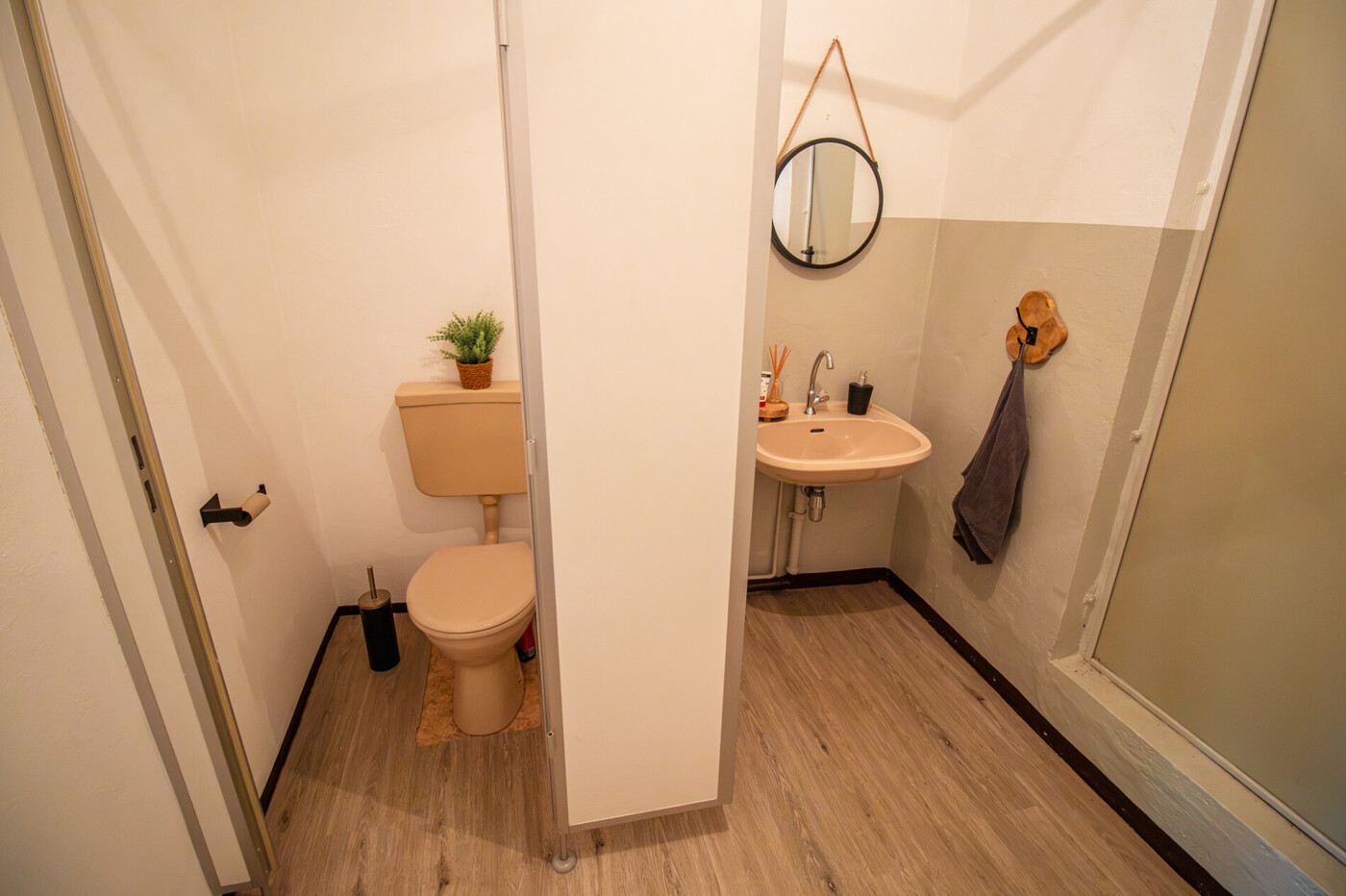 EG Gewerbe - WC