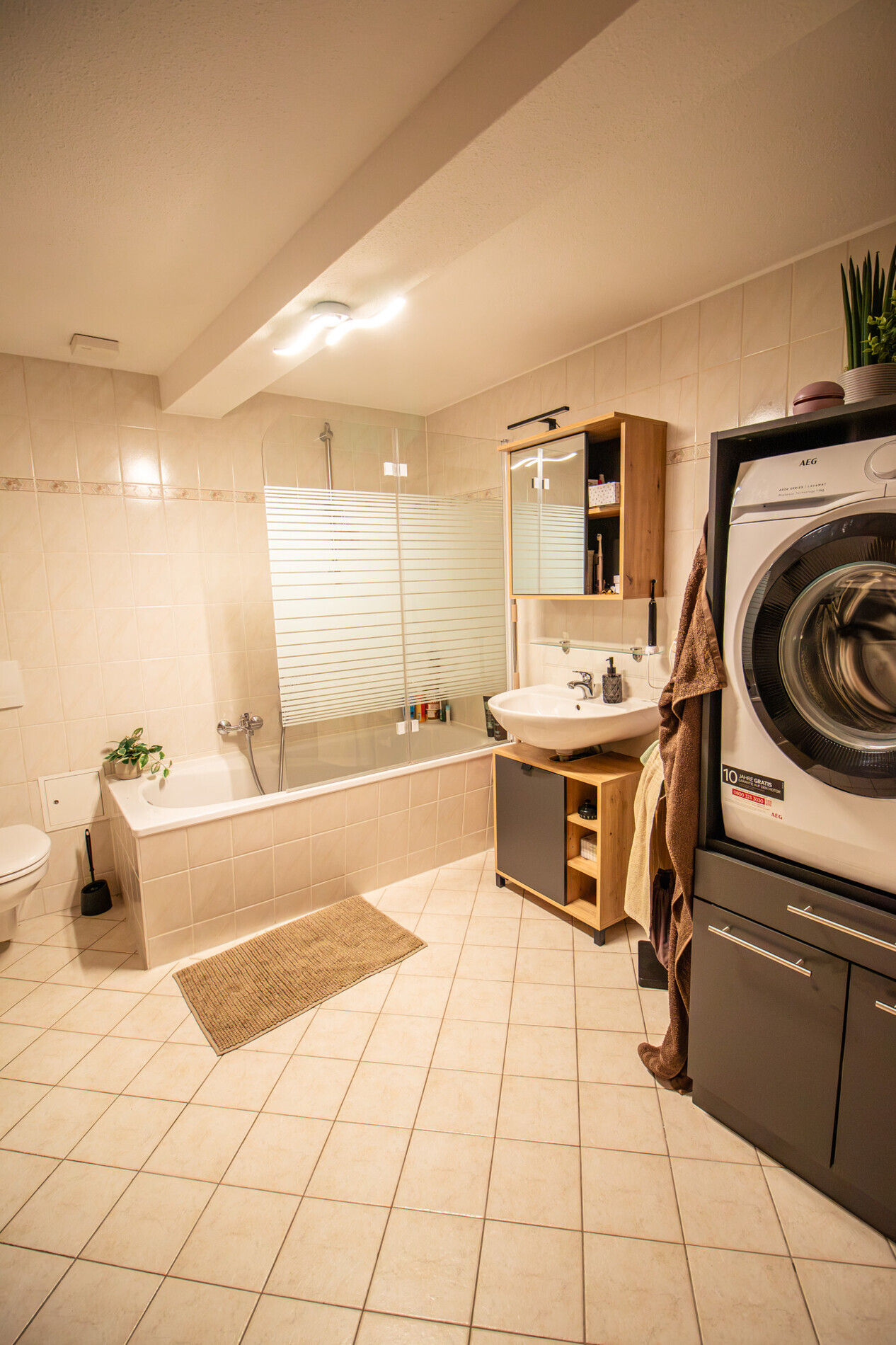 1.OG rechts - Badezimmer