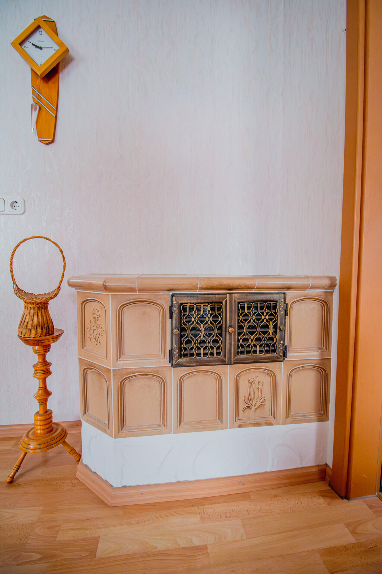 OG-Wohnzimmer Kamin