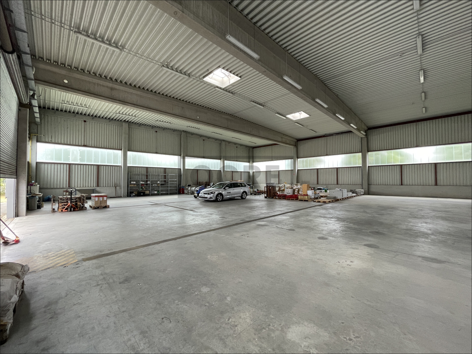 Im Exklusivmandat!
Hochwertige Lagerhalle mit großzügiger Freifläche, Ansicht 6