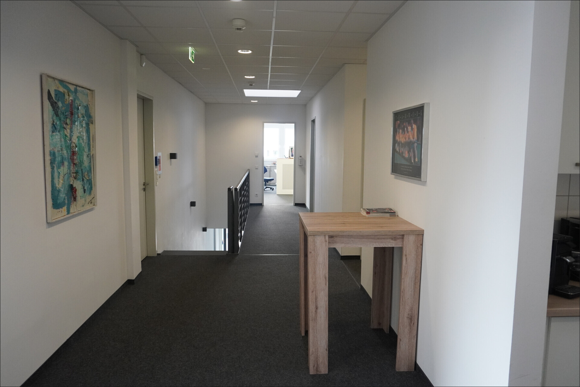 Im Exklusivmandat: Neuwertige Gewerbeimmobilie mit Bürogebäude und Lagerhalle in Friedrichsdorf, Ansicht 10