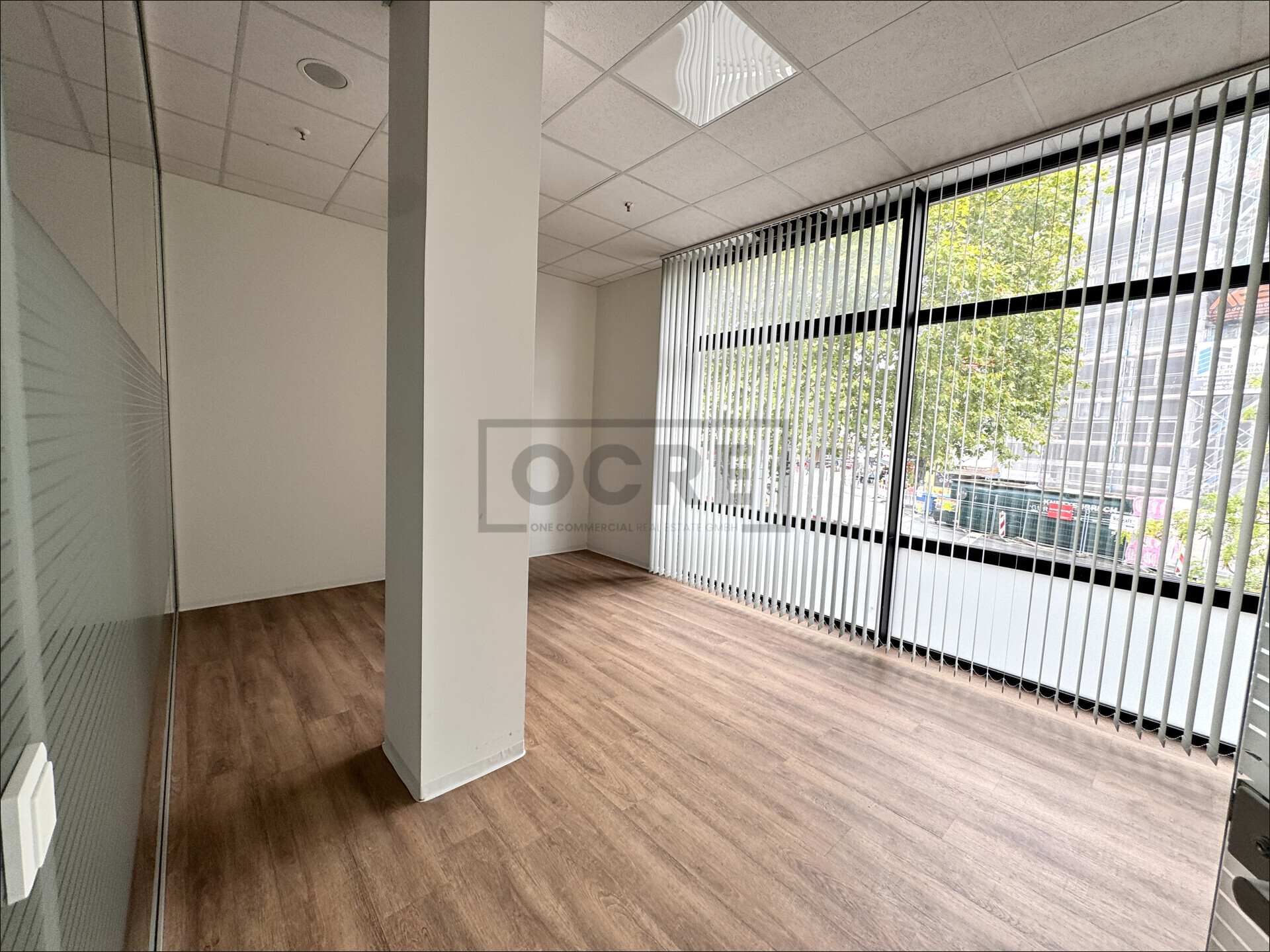 Bestlage Oberursel: bis zu ca. 1.116 m² Büro-, Laden- und Kombifläche – teilbar ab ca. 350 m², Ansicht 3