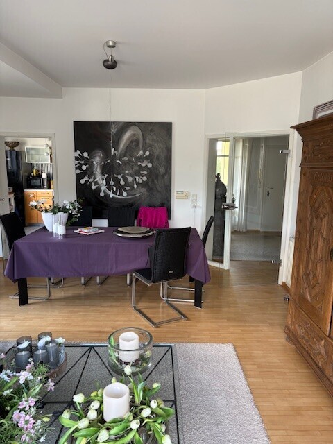 Lichtdurchflutete Wohnung in sehr ruhiger Wohnlage - Photo 1