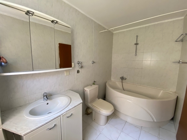 Bad mit Wanne