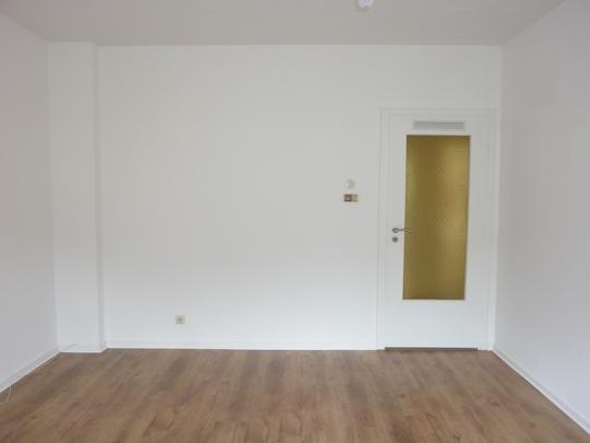 Wohnzimmer Bild 2.jpg