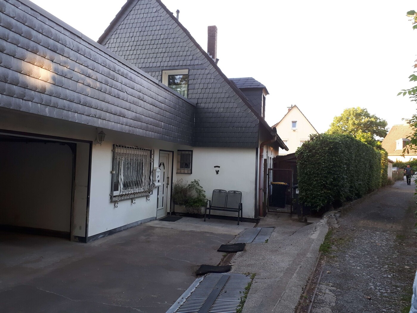 Immobilienportal On Office Detailansicht 3 HausFront