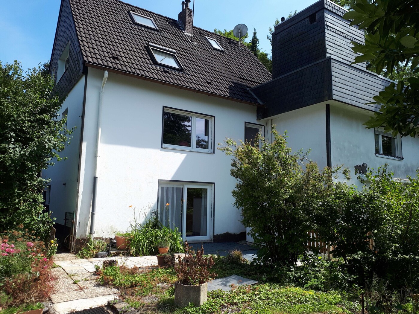 Immobilienportal On Office Detailansicht 5 HausAnsichtGarten