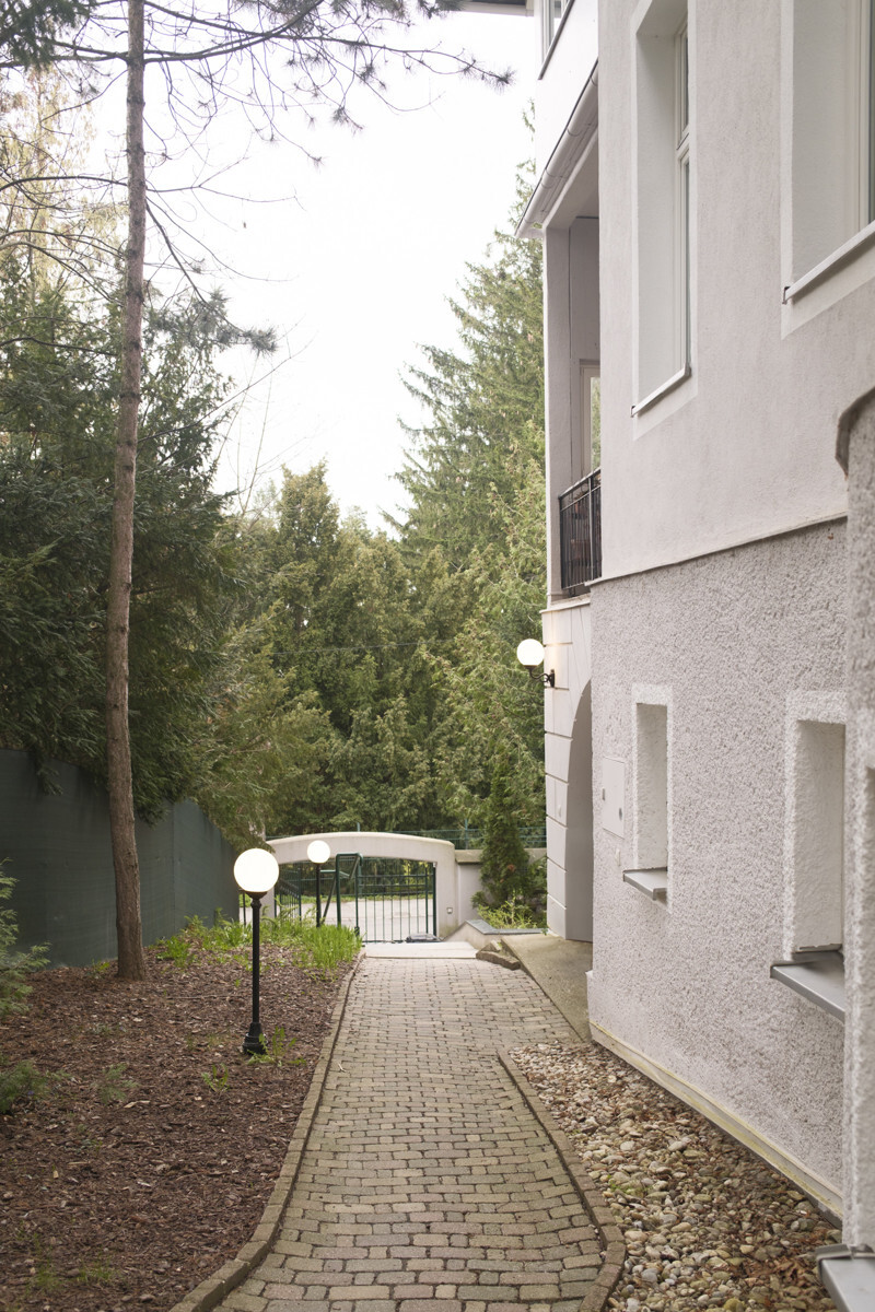 Zugang Haus Foto 1