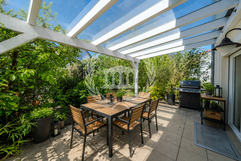 RESERVIERT! Bezahlbare DHH in Burglengenfeld – Burgblick, 2 Terrassen, Garage & zentrale Lage!