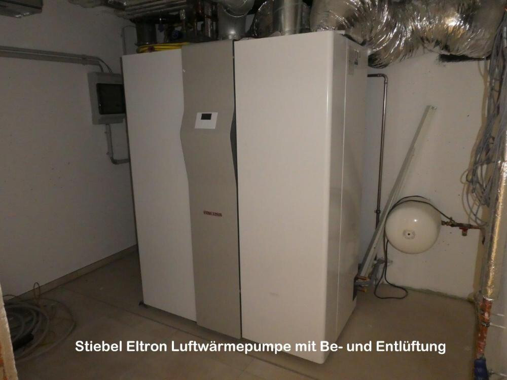 Luftwärmepumpe mit Be- und Entlüftung