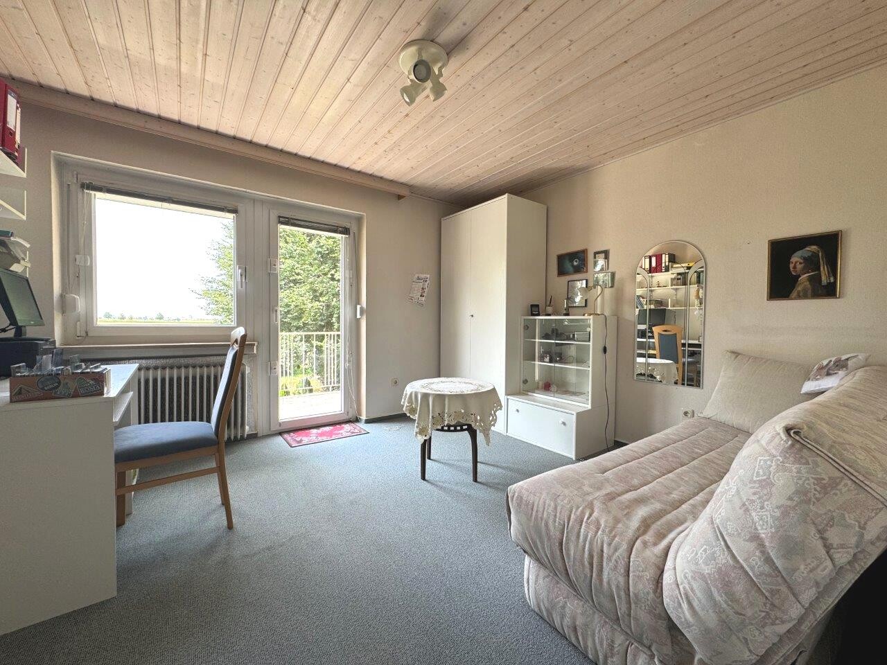 Wohnraum 1 DG