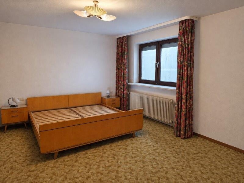 Schlafzimmer UG