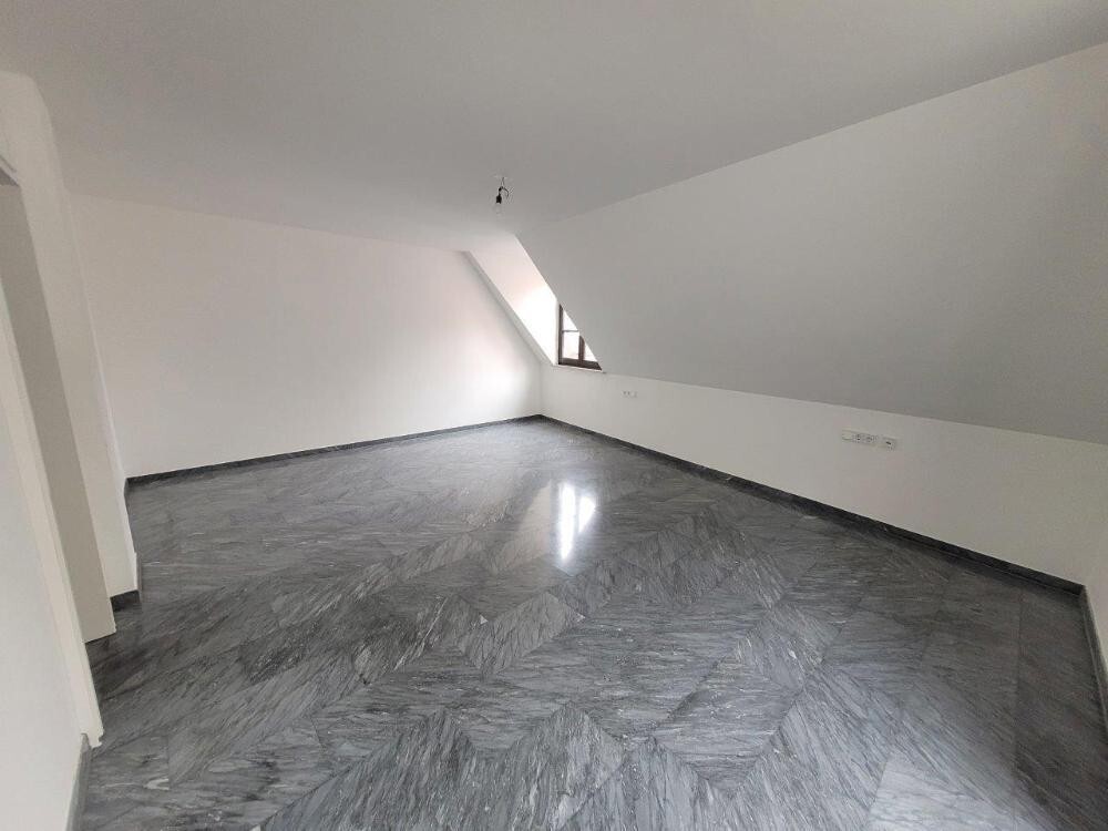 Schlafzimmer II mit angeschlossenem Badezimmer