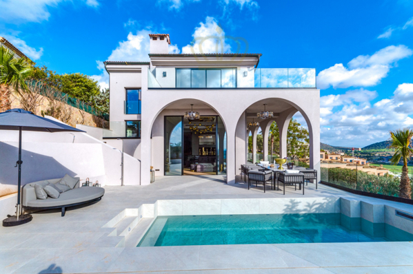 Luxus Villa in Santa Ponsa 01
