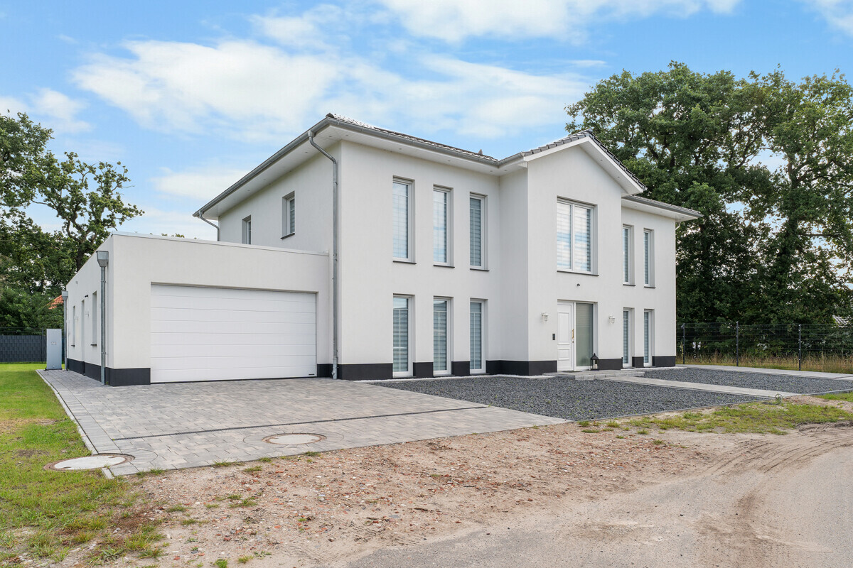 Neuwertige Stadtvilla mit Einliegerwohnung im Erholungsgebiet Barßel