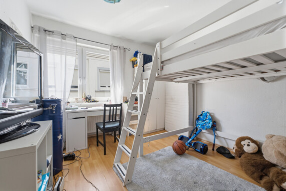 OG Links Schlafzimmer