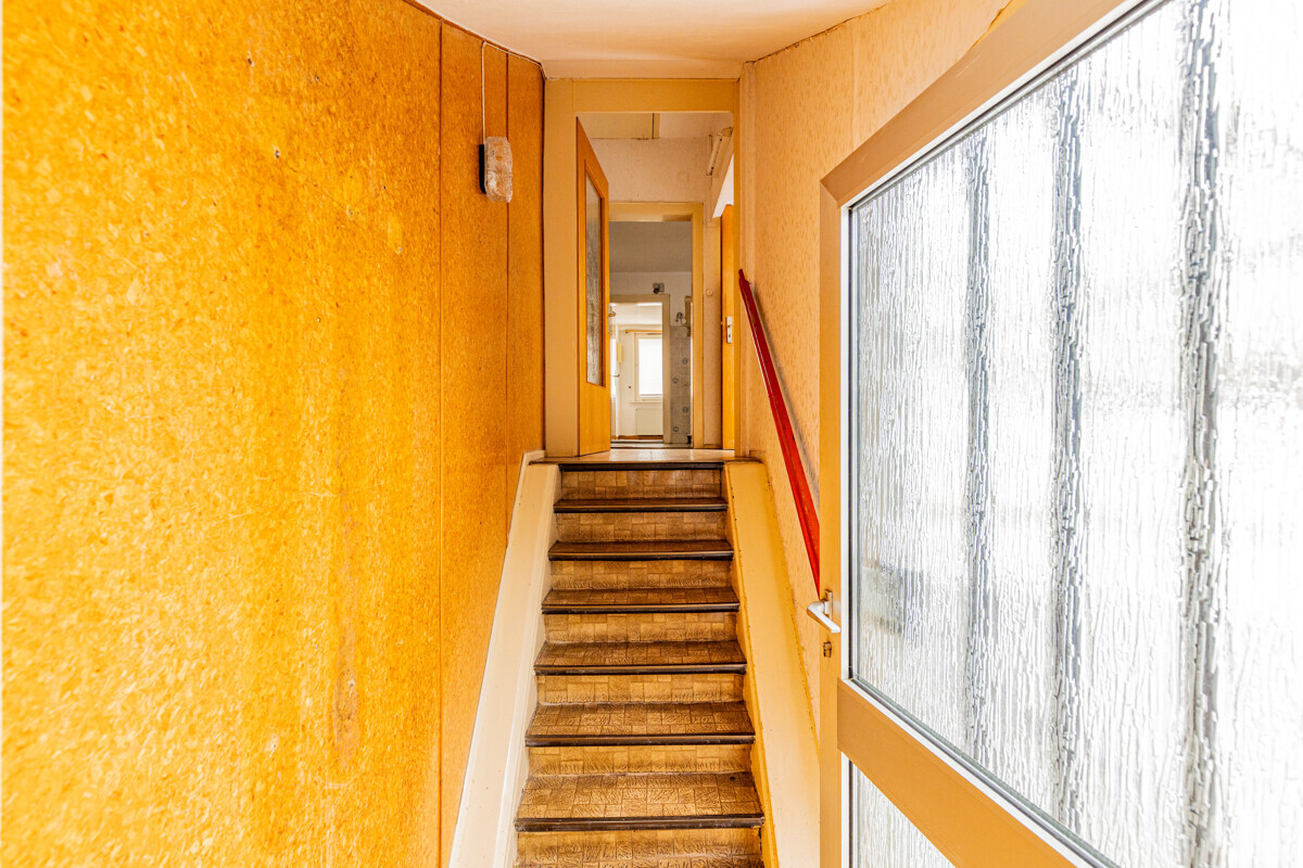 Treppe zum OG