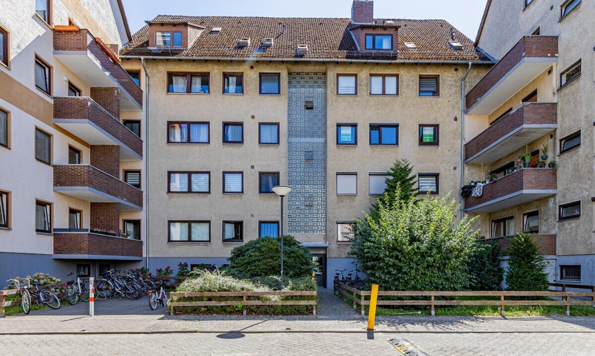 1 - Eingangsbereich