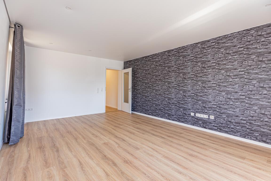 7 - Wohnzimmer