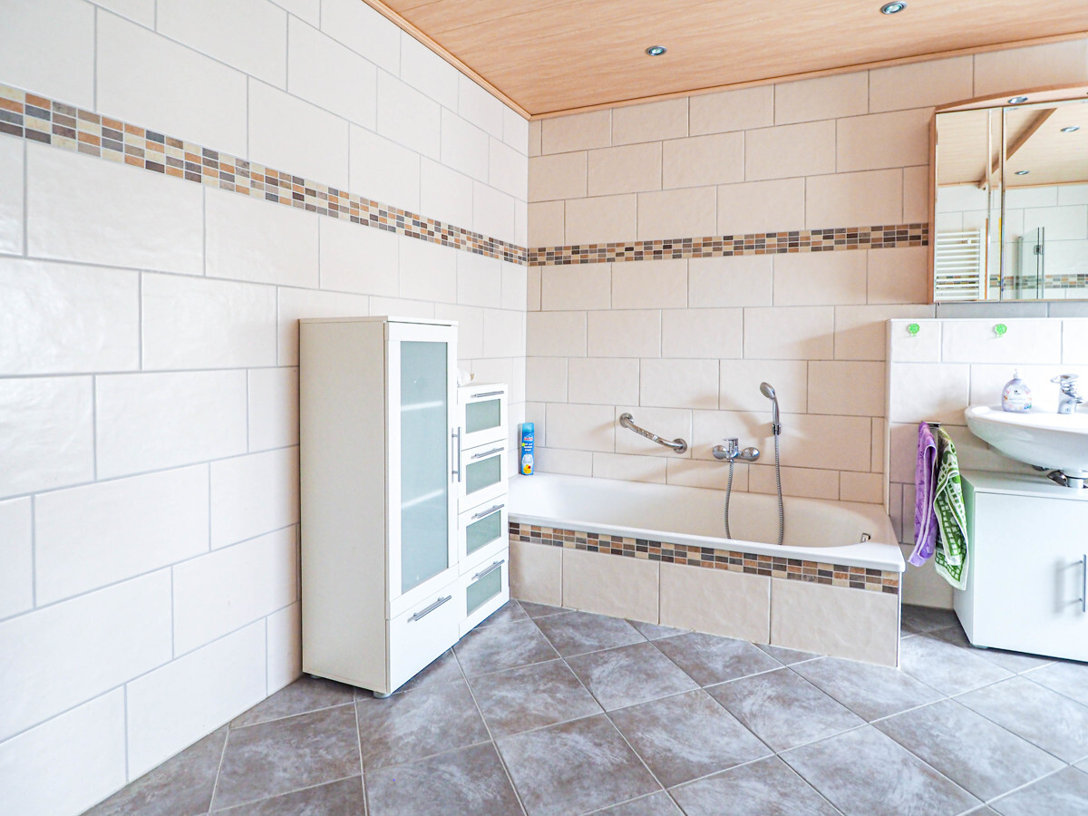 Badezimmer Erdgeschoss